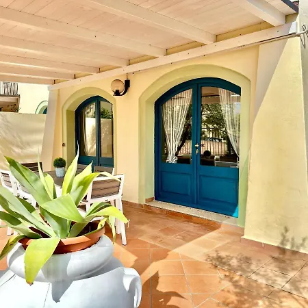 Jennas-libeccio Apartment